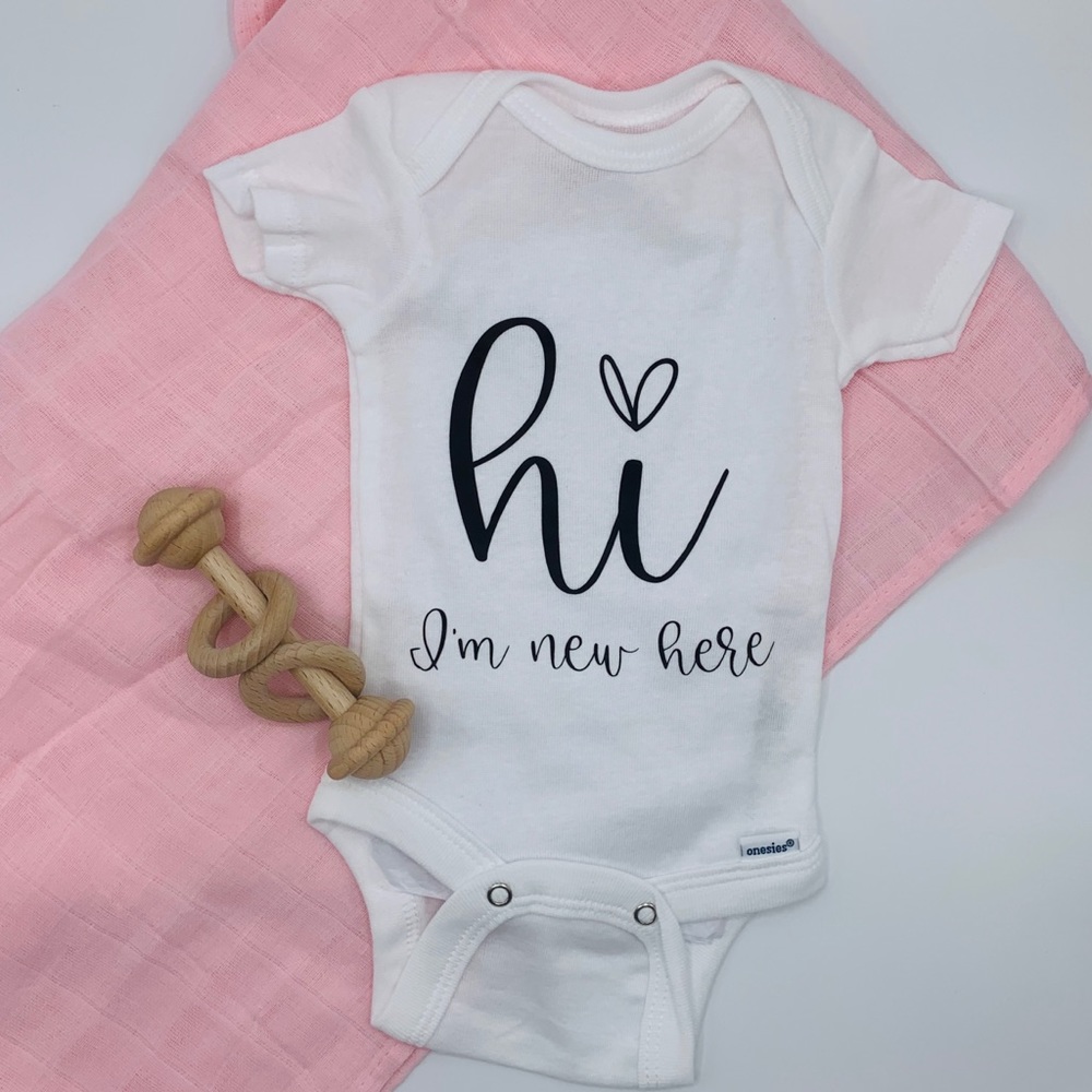 Hi, im new here onesie | newborn Onesie